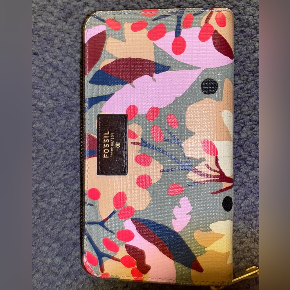 Fossil Wallet